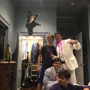 Meet your Posher, Evans